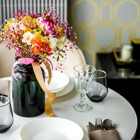 Arte Raclawickie 28a- Faktura Vat Garaz Lublin